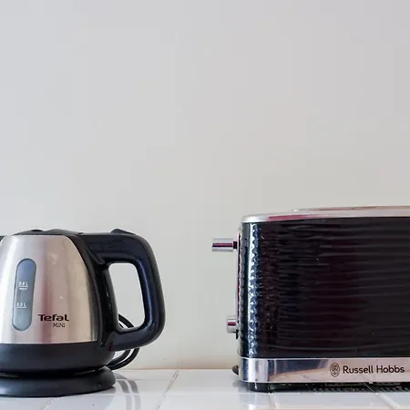 Centre Avec Parking 4 P *