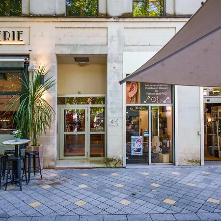 Centre Avec Parking 4 P * Tours