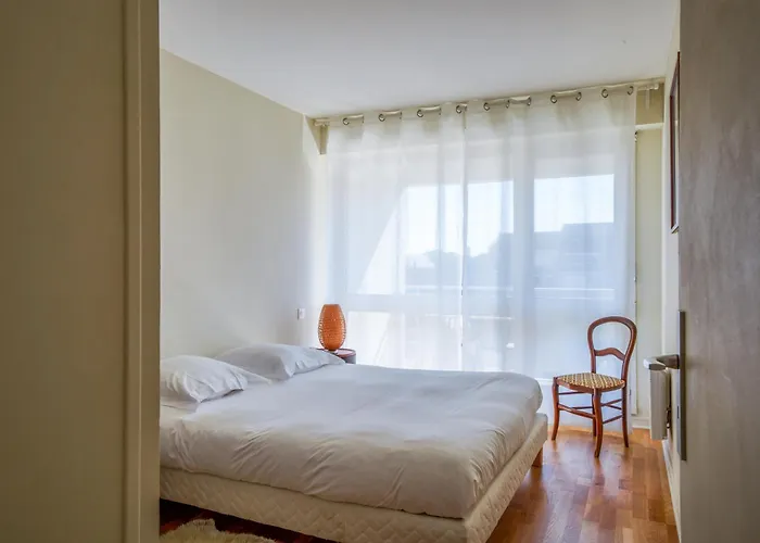 Centre Avec Parking 4 P